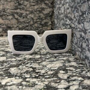 ☕️ Coffee Latte Oversized Square Sunglasses | White + Black Two-Tone | Chic